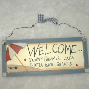 New Wooden Welcome Sign "Sunny Summer Days"